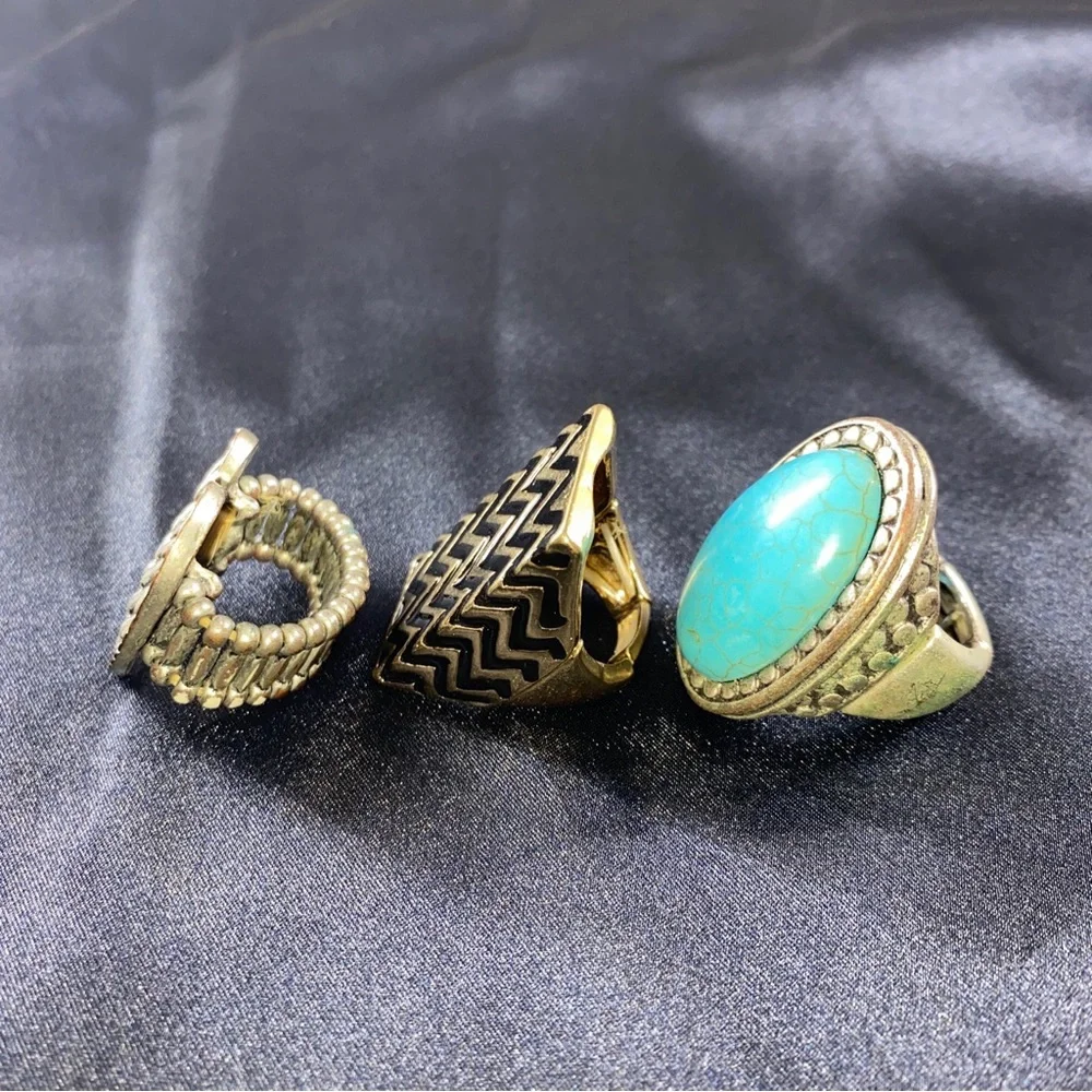 Vintage Silver & Gold Tone Stretch Ring - Sizer 7 Plus‎